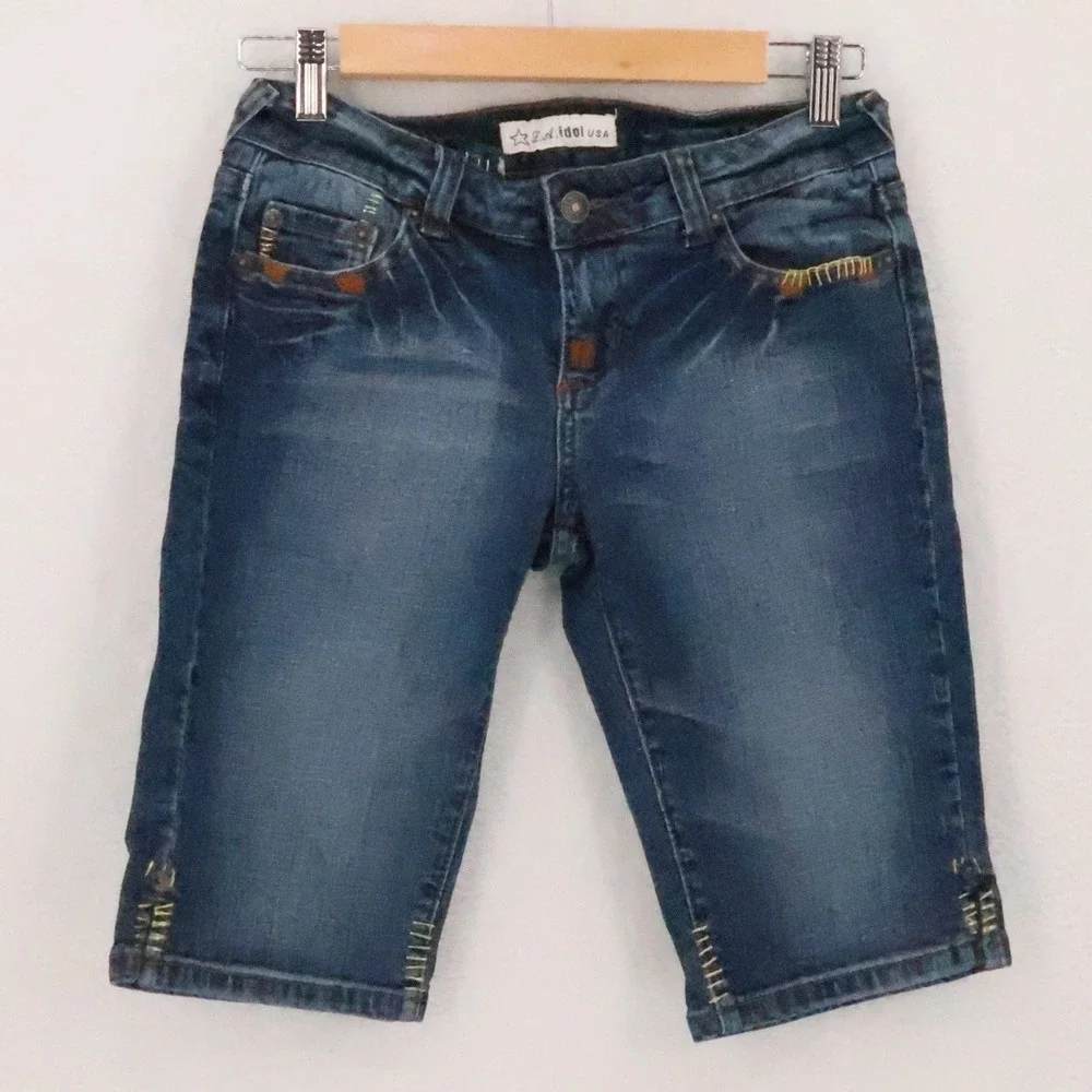 LA‎ Idol USA Y2K Denim Bermuda Shorts Womens Size 3 Jorts Embroidered Indie